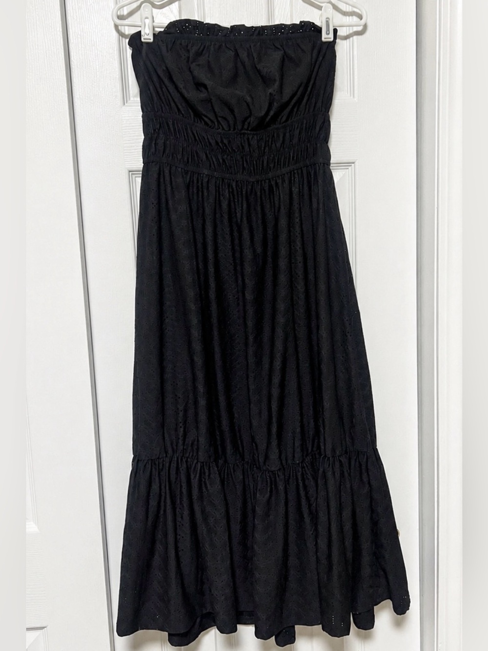 Towne NWT Black Strapless Eyelet Midi Dress Size Small